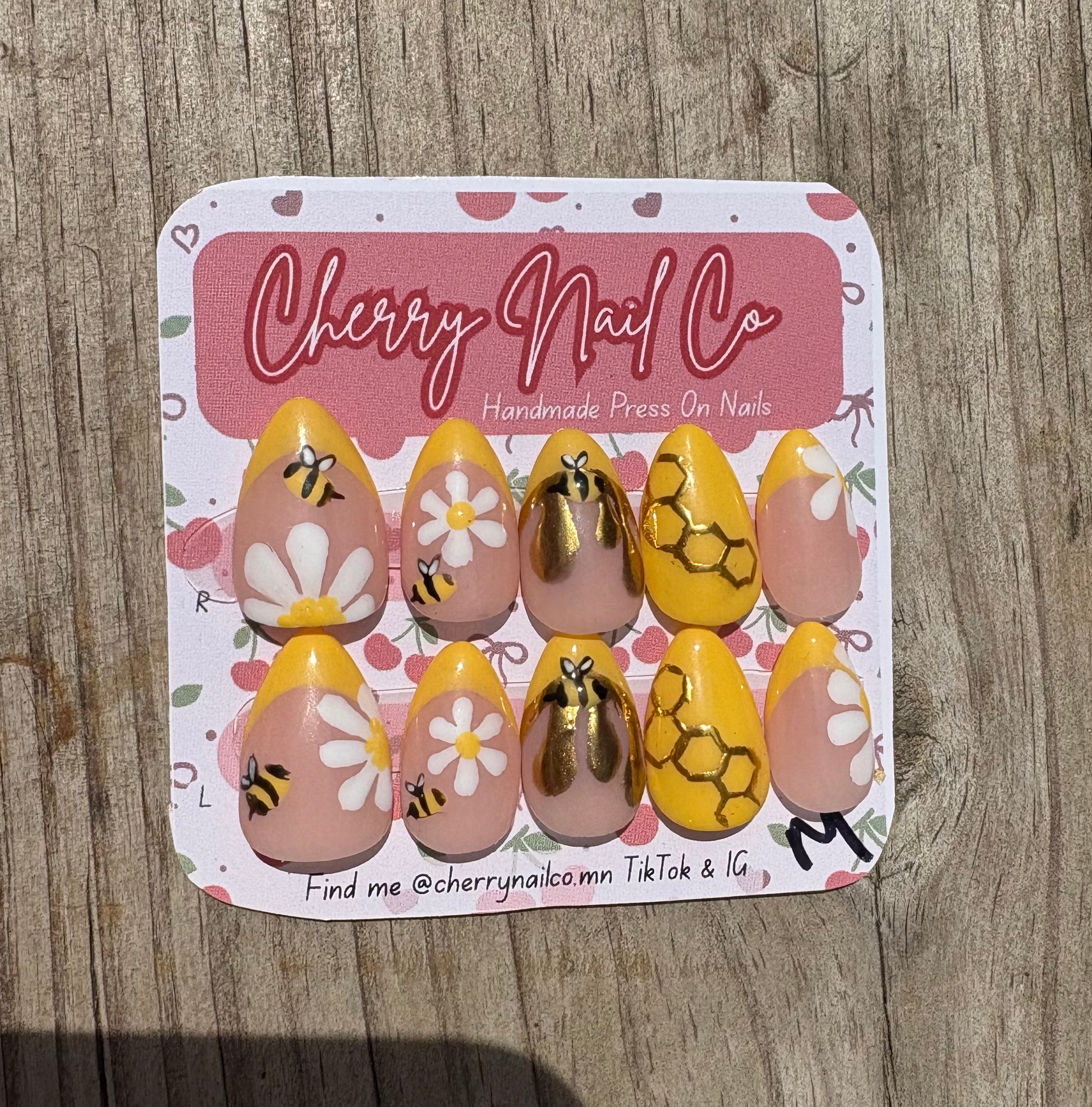 Honey Bee Nails